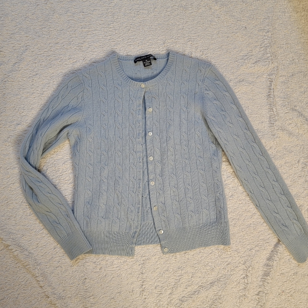 Saks fifth Avenue cashmere sweater